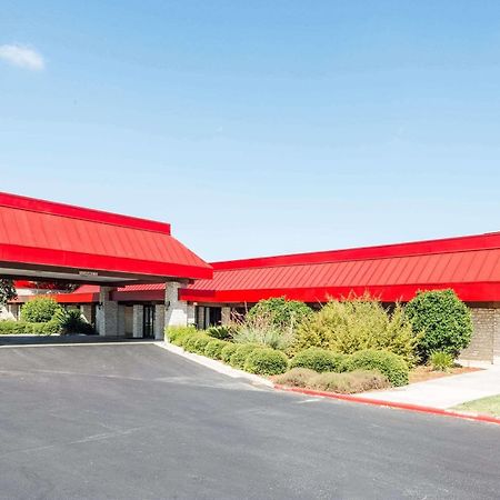 Ramada New Braunfels Hotel Exterior foto
